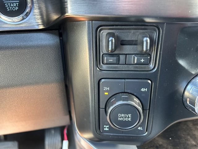 Certified 2024 Ford F350 Lariat w/ Lariat Ultimate Package AWD/4WD image 22