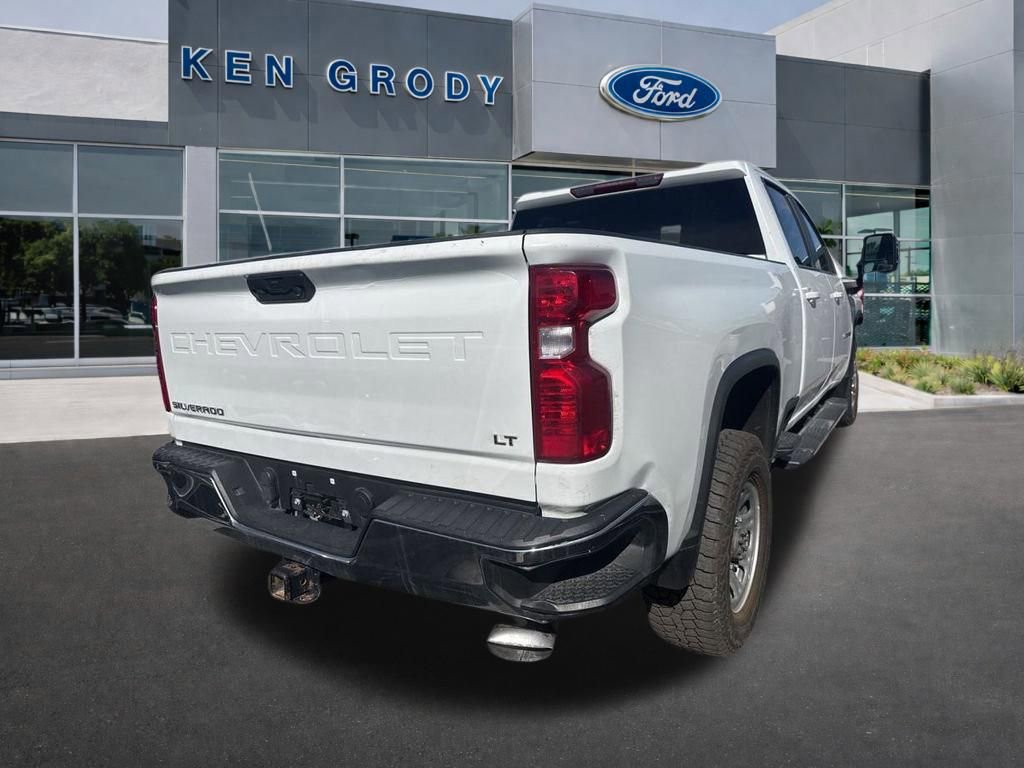Used 2023 Chevrolet Silverado 2500 LT w/ Convenience Package image 3