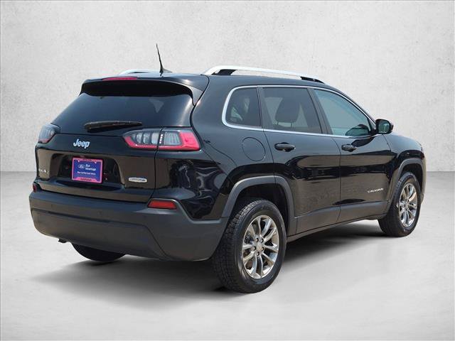 Used 2020 Jeep Cherokee Latitude Plus w/ Cold Weather Group AWD/4WD image 5