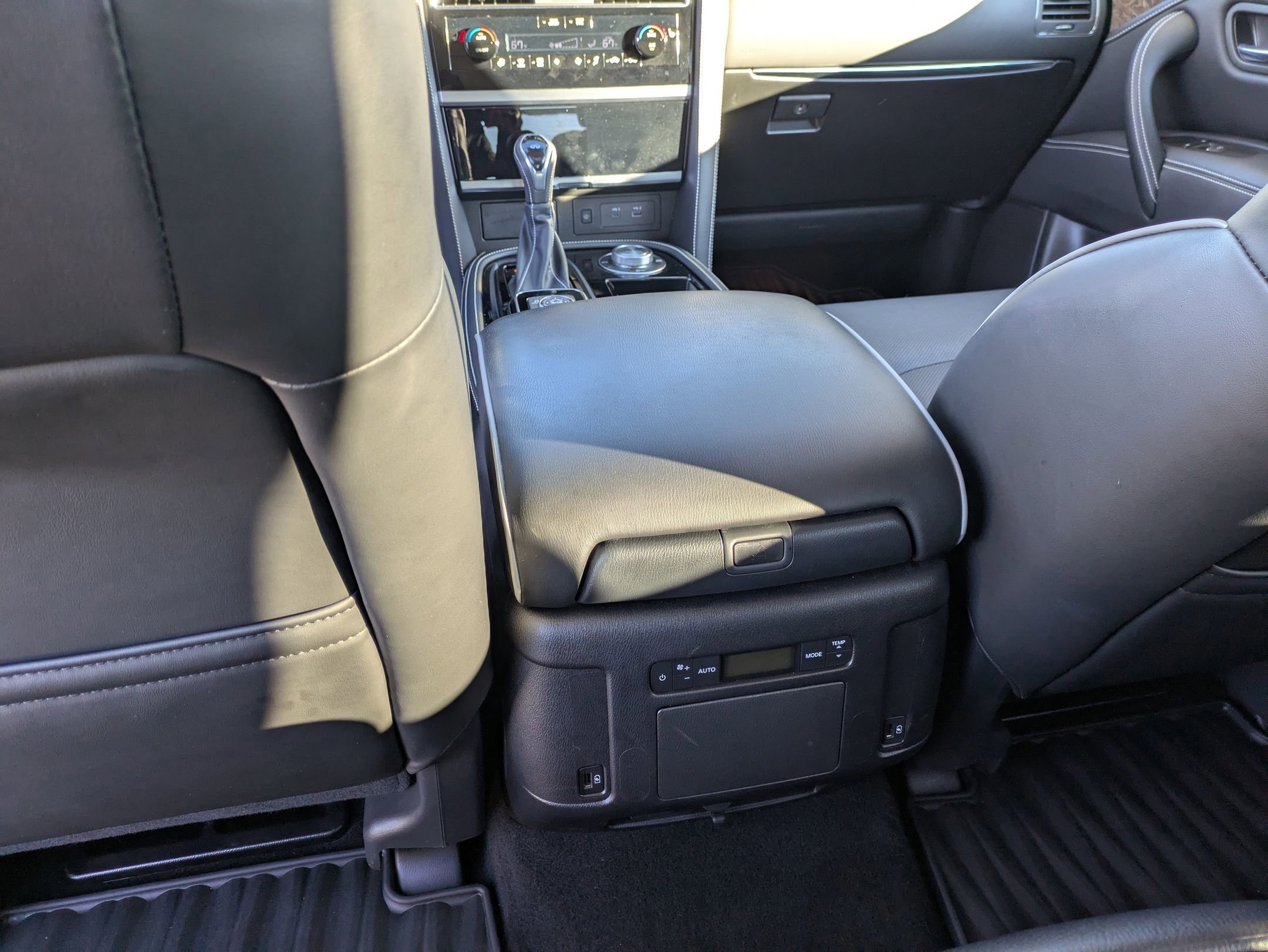 Used 2023 INFINITI QX80 Premium Select w/ Cargo Package image 33