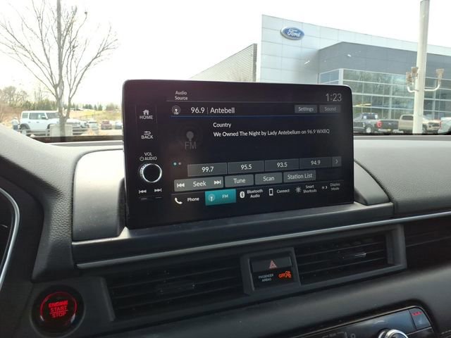 Used 2025 Honda Pilot EX-L image 28