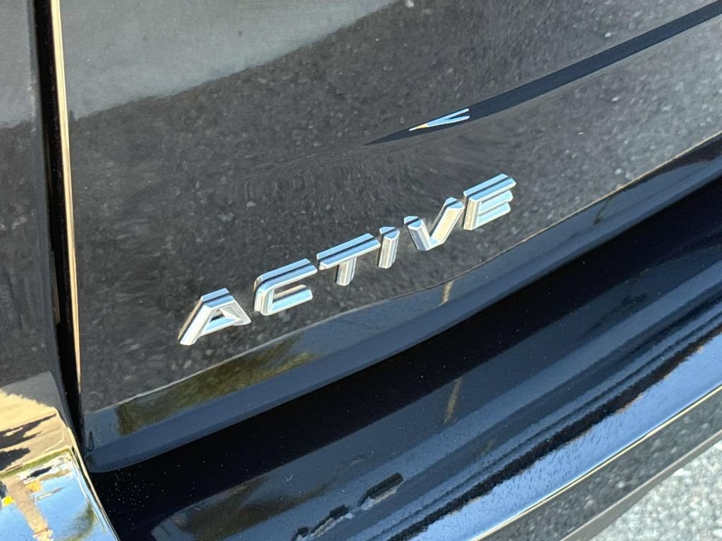 Certified 2025 Ford Expedition Active RWD image 6