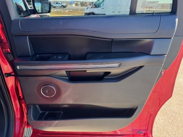 Certified 2021 Ford Expedition Max XLT image 37