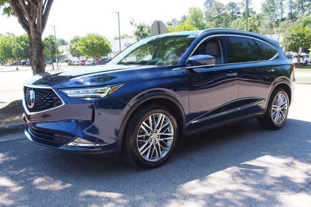 Used 2023 Acura MDX SH-AWD w/ Advance Package image 3