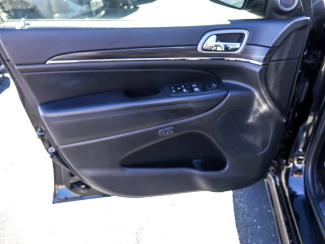 Used 2021 Jeep Grand Cherokee Limited X AWD/4WD image 23