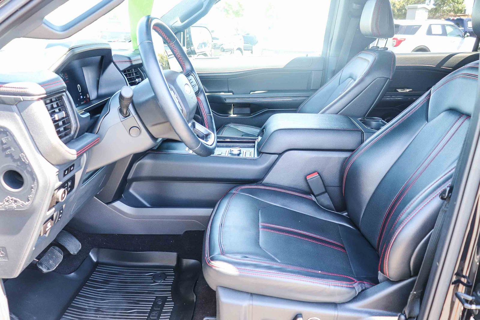Certified 2022 Ford Expedition Max Limited AWD/4WD image 18