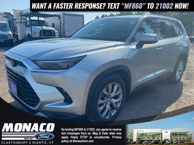 Used 2024 Toyota Grand Highlander AWD image 4