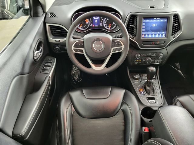 Used 2022 Jeep Cherokee Latitude image 25