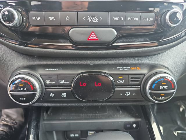 Used 2021 Kia Soul Turbo FWD image 19