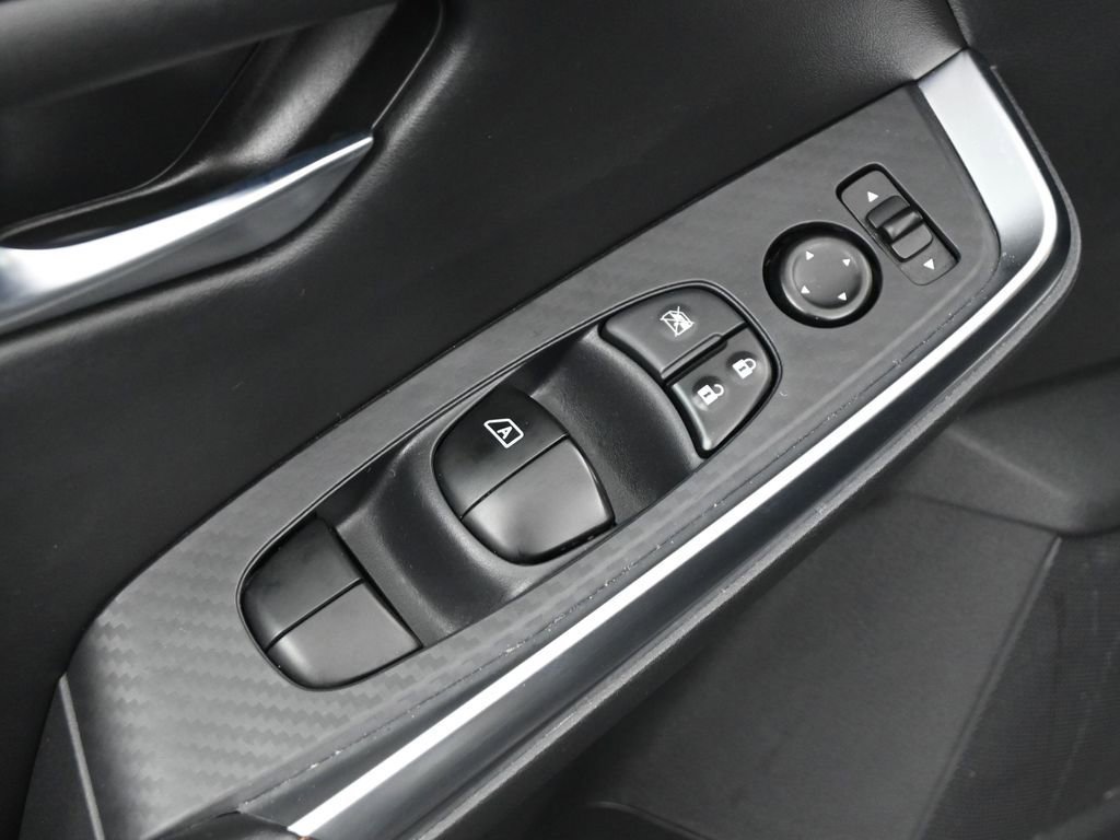 Used 2021 Nissan Sentra SR image 10