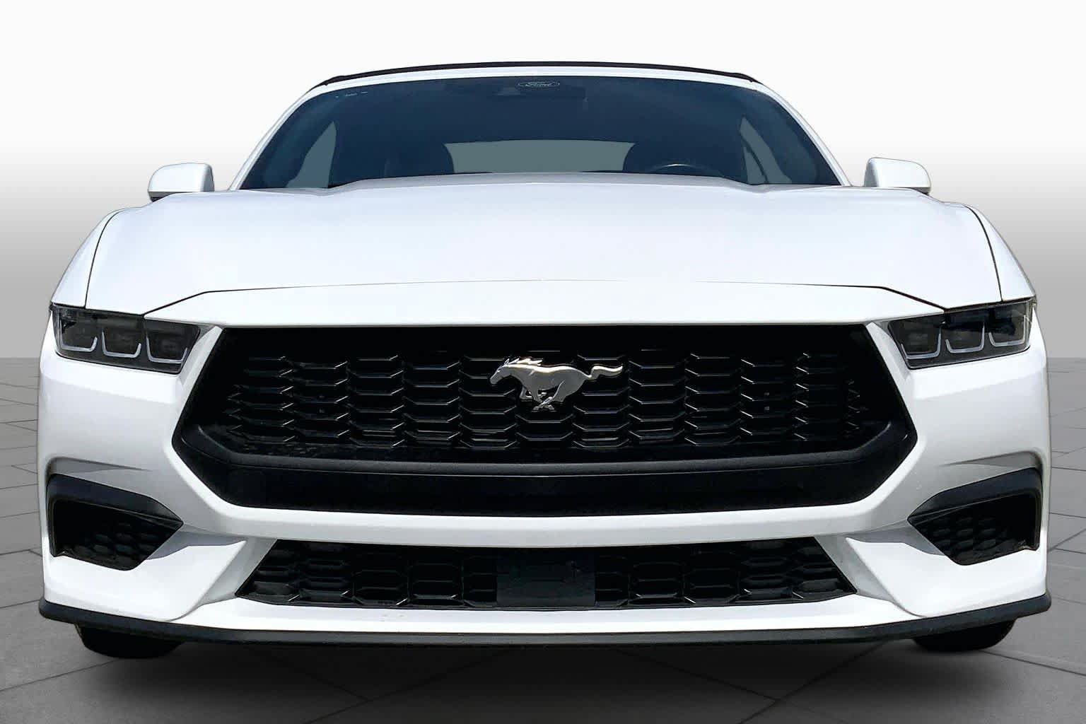 Certified 2025 Ford Mustang Premium RWD image 4