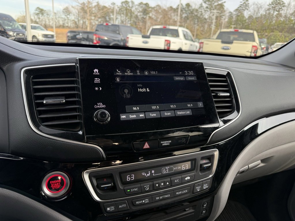 Used 2019 Honda Pilot Elite image 16