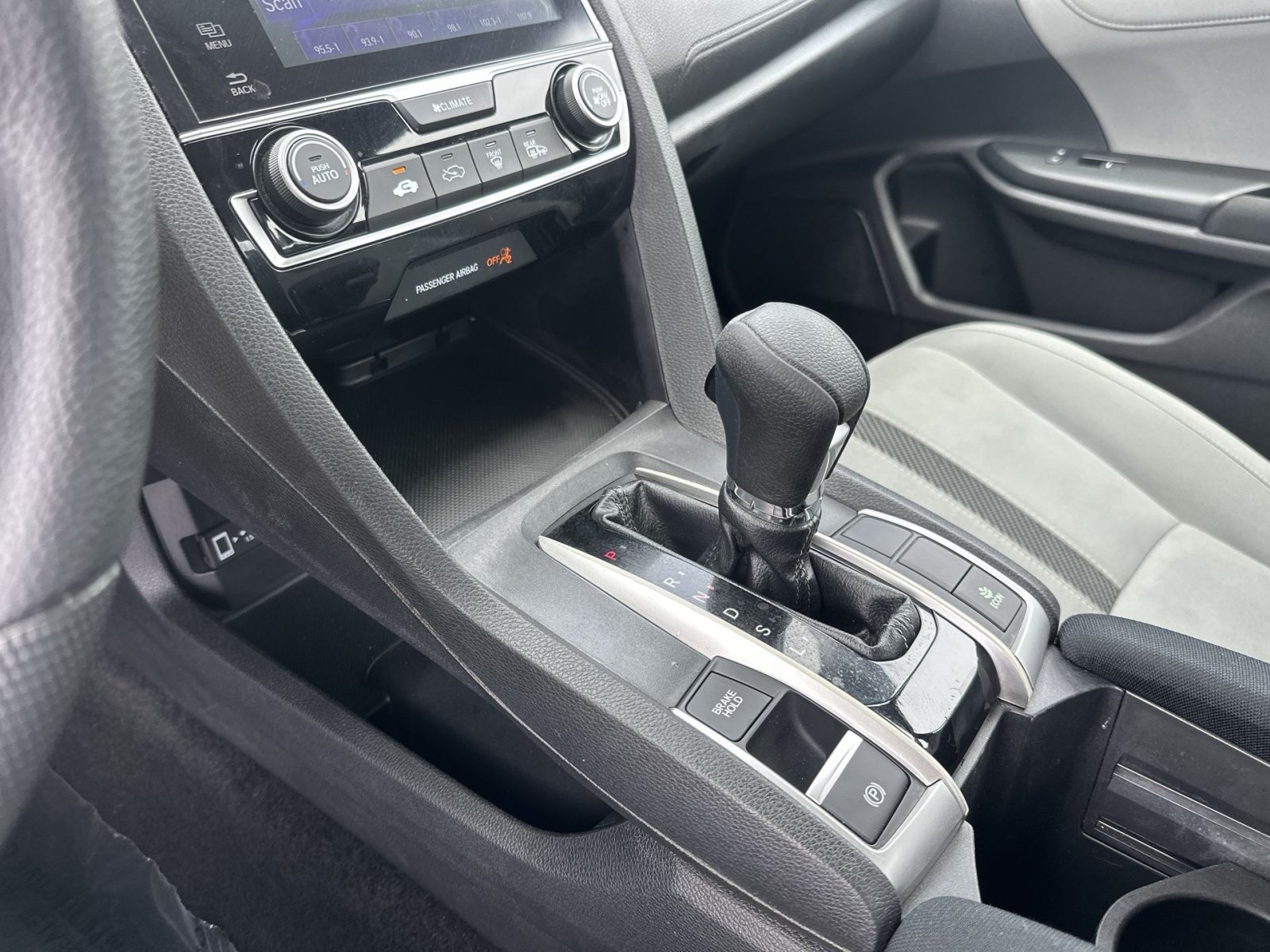 Used 2018 Honda Civic EX image 29