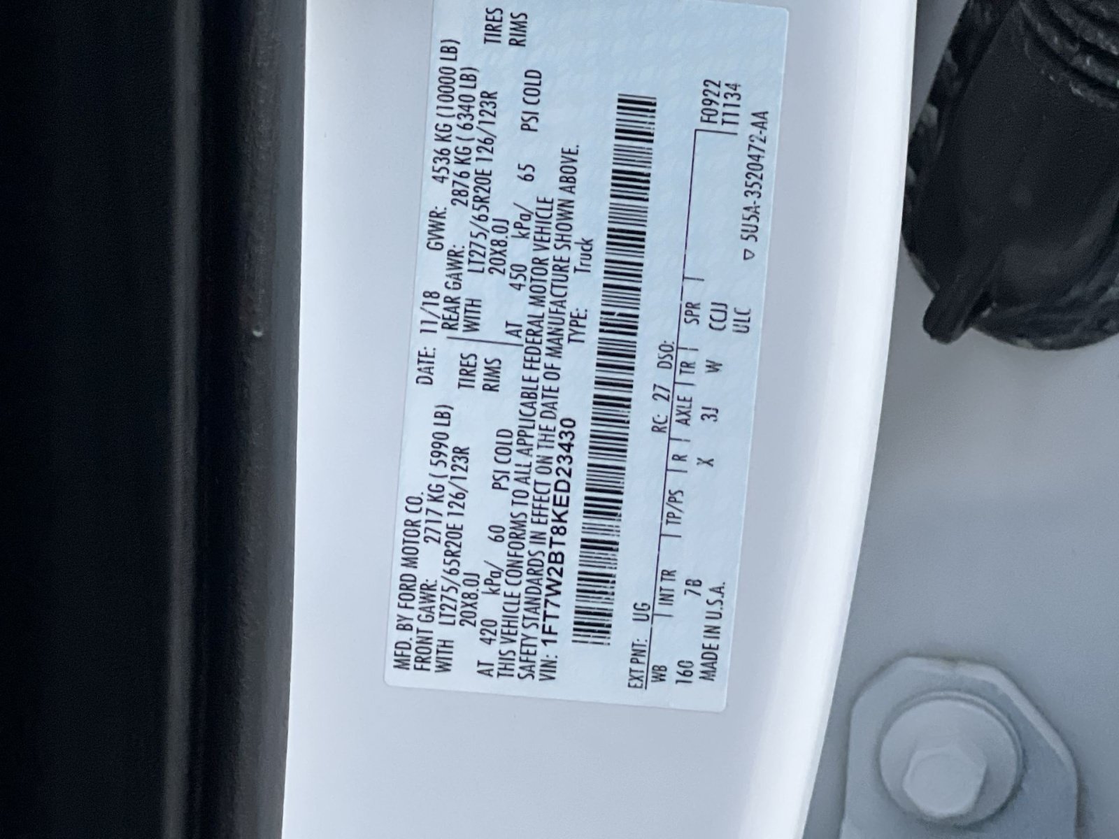 Certified 2019 Ford F250 Platinum w/ Platinum Ultimate Package AWD/4WD image 30