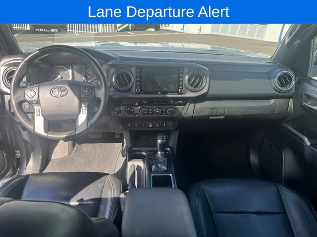 Used 2020 Toyota Tacoma TRD Off-Road w/ TRD Premium Off Road Package AWD/4WD image 11