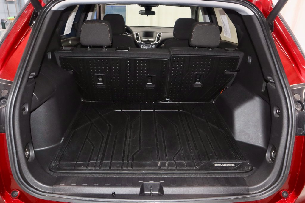 Used 2024 Chevrolet Equinox LT w/ LPO, Floor Liner Package FWD image 13