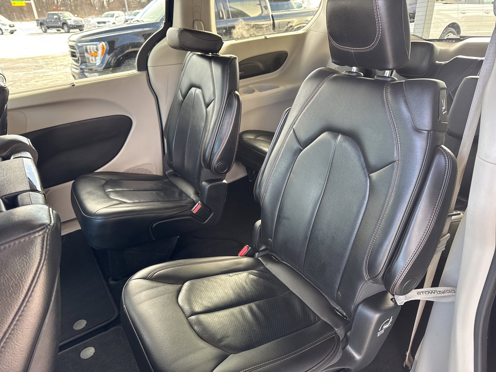 Used 2018 Chrysler Pacifica Touring-L Plus w/ Advanced Safetytec Group image 33