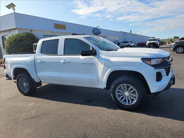 Used 2025 Chevrolet Colorado LT AWD/4WD image 5