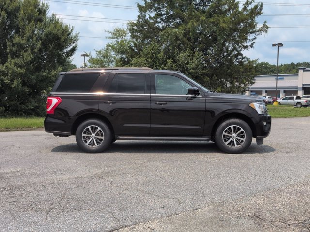 Certified 2021 Ford Expedition XLT AWD/4WD image 3