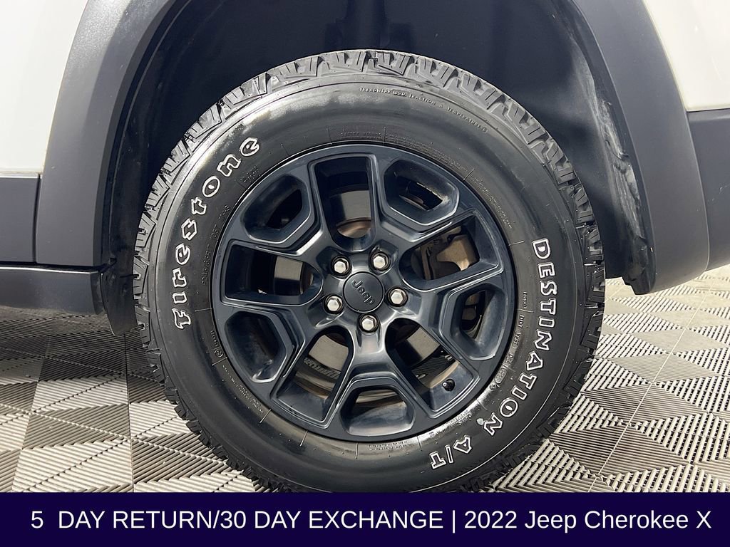 Used 2022 Jeep Cherokee Latitude image 35