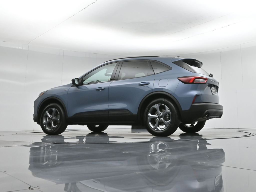 Certified 2025 Ford Escape ST-Line FWD image 52