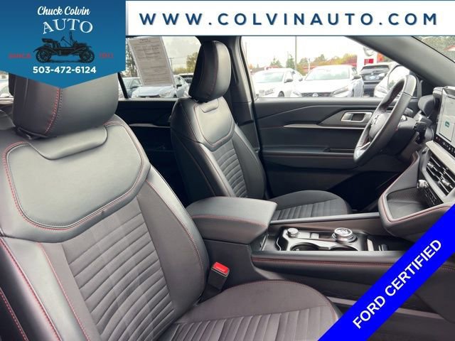 Certified 2025 Ford Explorer ST-Line w/ ST-Line Street Pack image 25