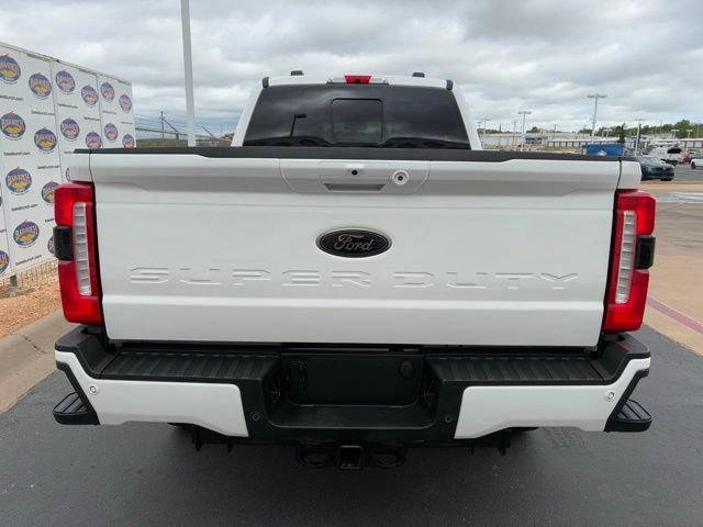 Certified 2025 Ford F250 Lariat w/ Black Appearance Package image 4
