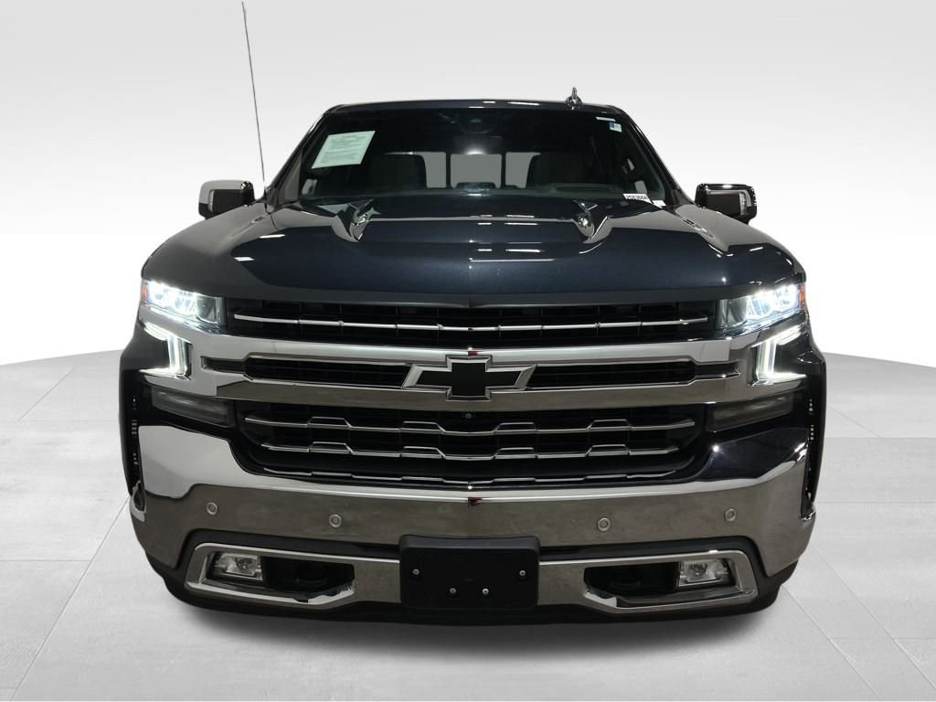 Used 2019 Chevrolet Silverado 1500 LTZ w/ LTZ Premium Package image 16