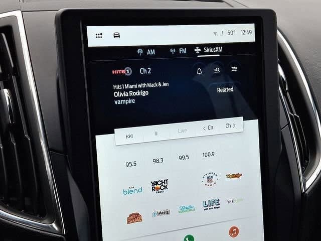 Certified 2022 Ford Edge ST w/ Cargo Accessory Package image 17