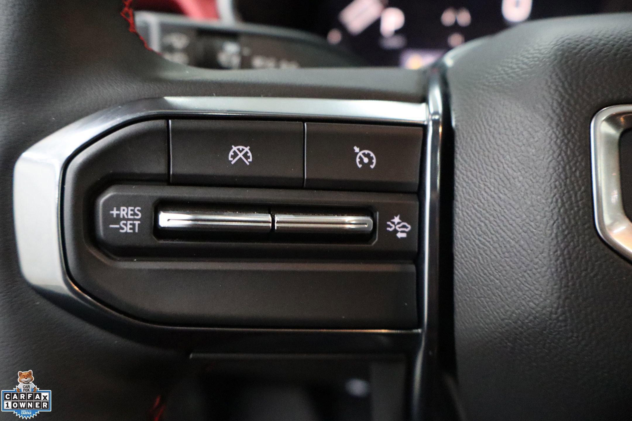 Used 2024 GMC Canyon AT4X image 16