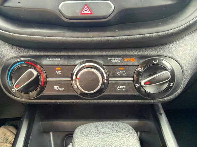 Used 2024 Kia Soul LX w/ Option Group 015 FWD image 19
