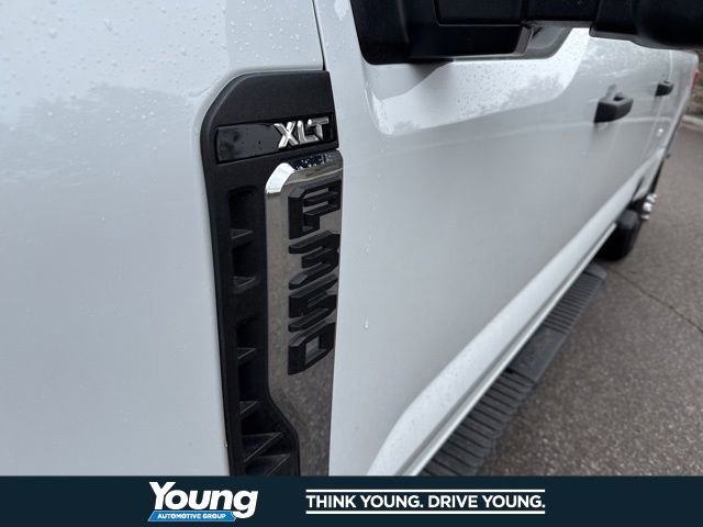 Certified 2024 Ford F350 XLT AWD/4WD image 18