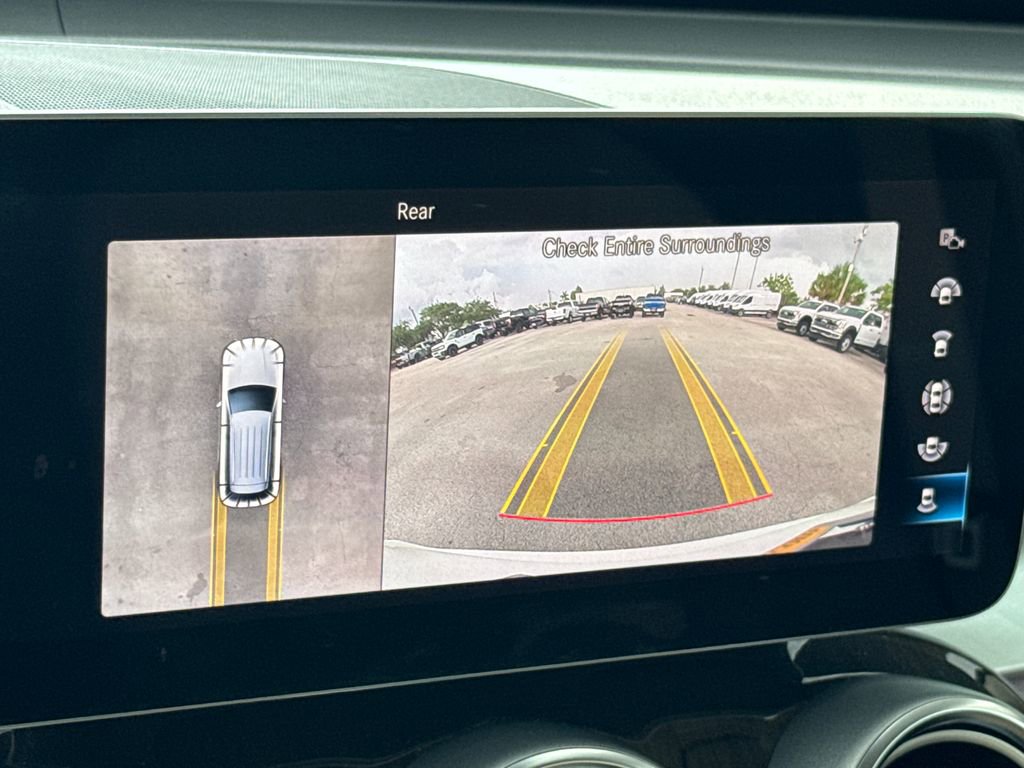 Used 2022 Mercedes-Benz GLC 300 4MATIC image 19