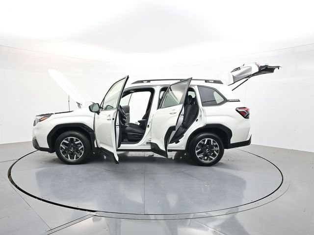 Used 2025 Subaru Forester Premium w/ Convenience Package #1 AWD/4WD image 37