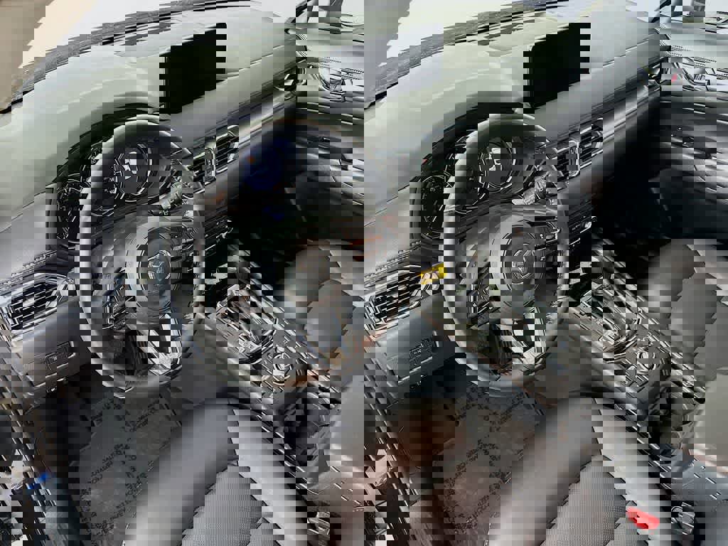 Used 2025 MAZDA CX-5 AWD 2.5 S w/ Select Package image 9