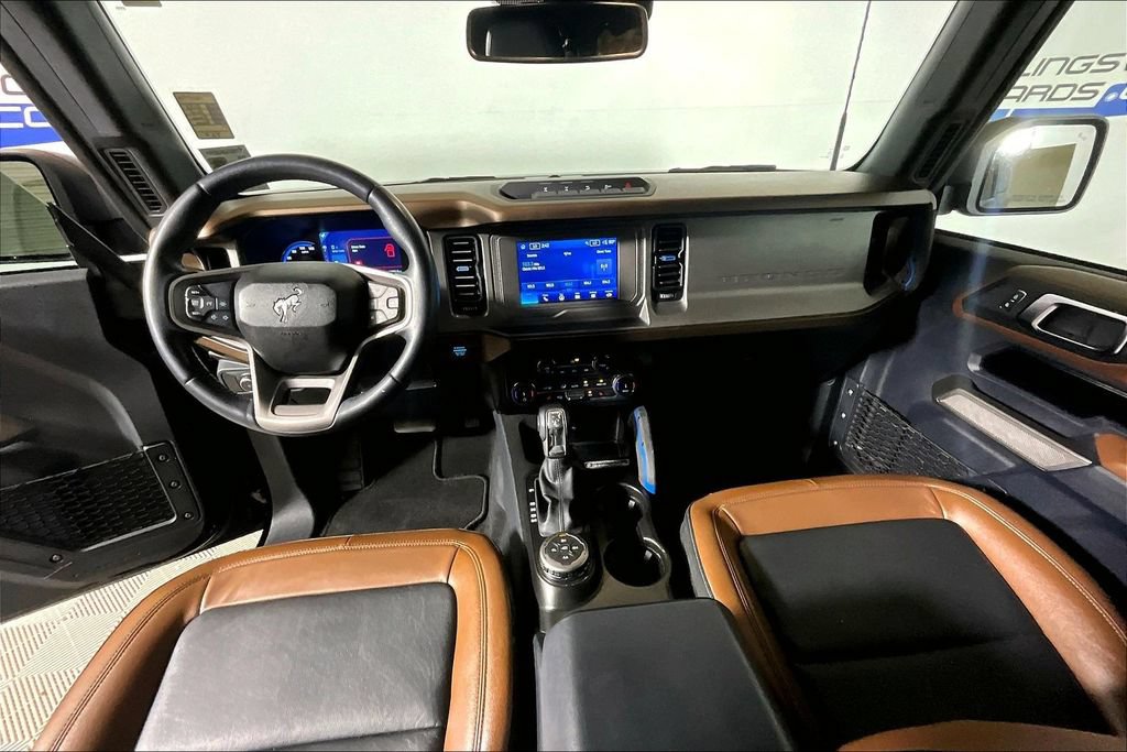 Certified 2022 Ford Bronco Outer Banks w/ Sasquatch Package AWD/4WD image 11