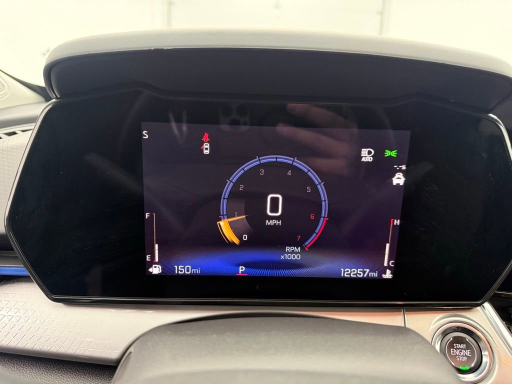 Used 2025 Chevrolet Trax LT w/ Driver Confidence Package image 21