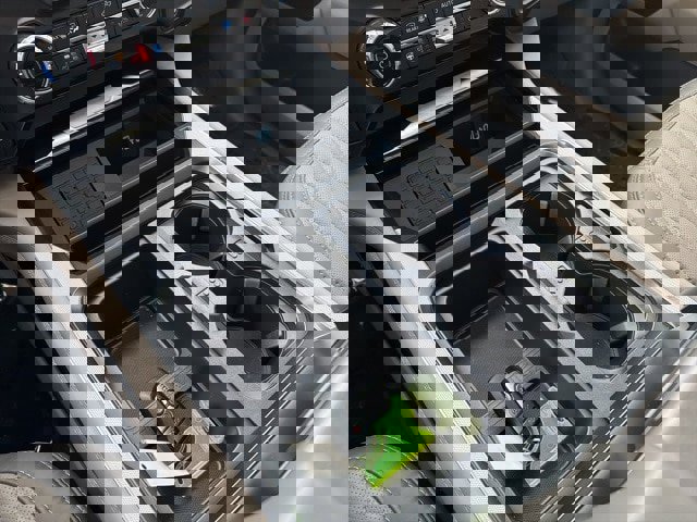 Certified 2025 Ford F350 Platinum w/ Platinum Plus Package image 24