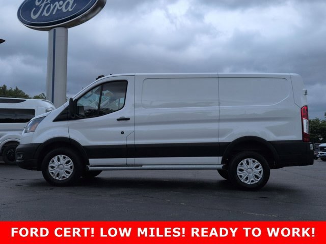 Certified 2025 Ford Transit 250 Low Roof w/ Exterior Upgrade Package RWD image 8
