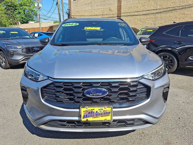 Certified 2023 Ford Escape ST-Line AWD/4WD image 29
