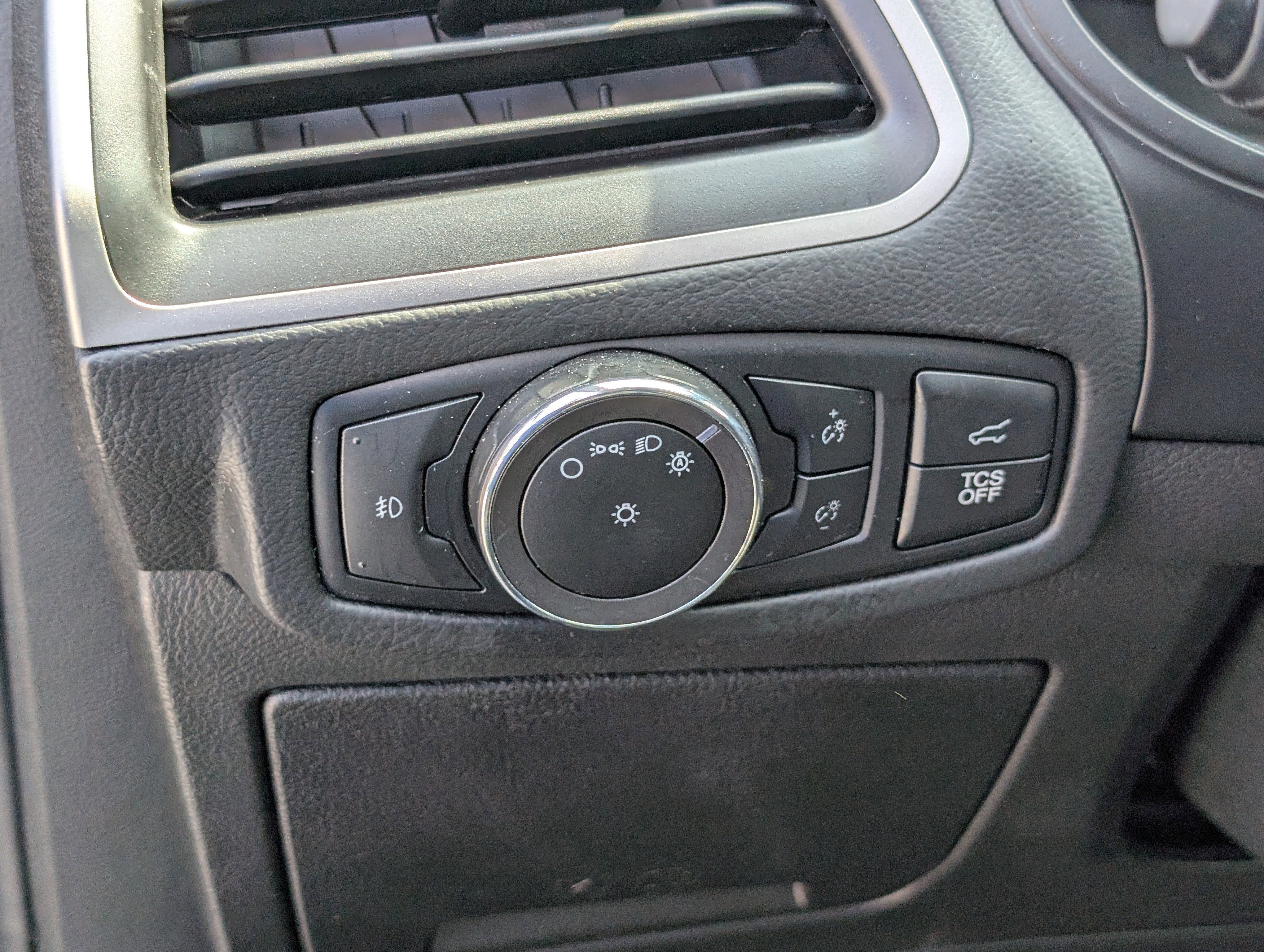 Certified 2023 Ford Edge SEL w/ Convenience Package image 24