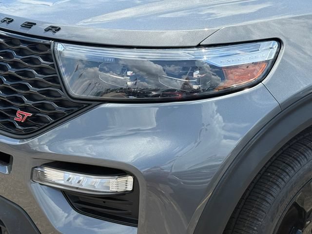Certified 2023 Ford Explorer ST w/ Equipment Group 401A AWD/4WD image 28