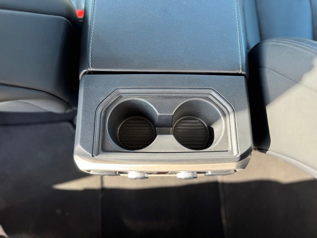 Certified 2024 Ford Expedition XLT image 36