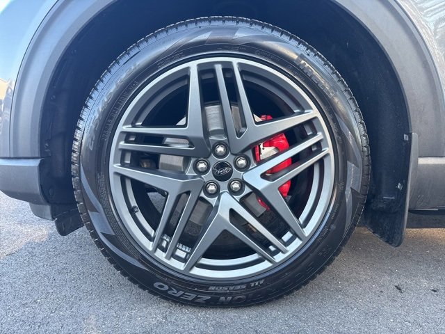 Certified 2025 Ford Explorer ST w/ Sun And Sound Package image 9