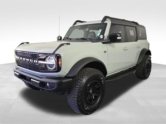 Certified 2021 Ford Bronco Wildtrak image 3