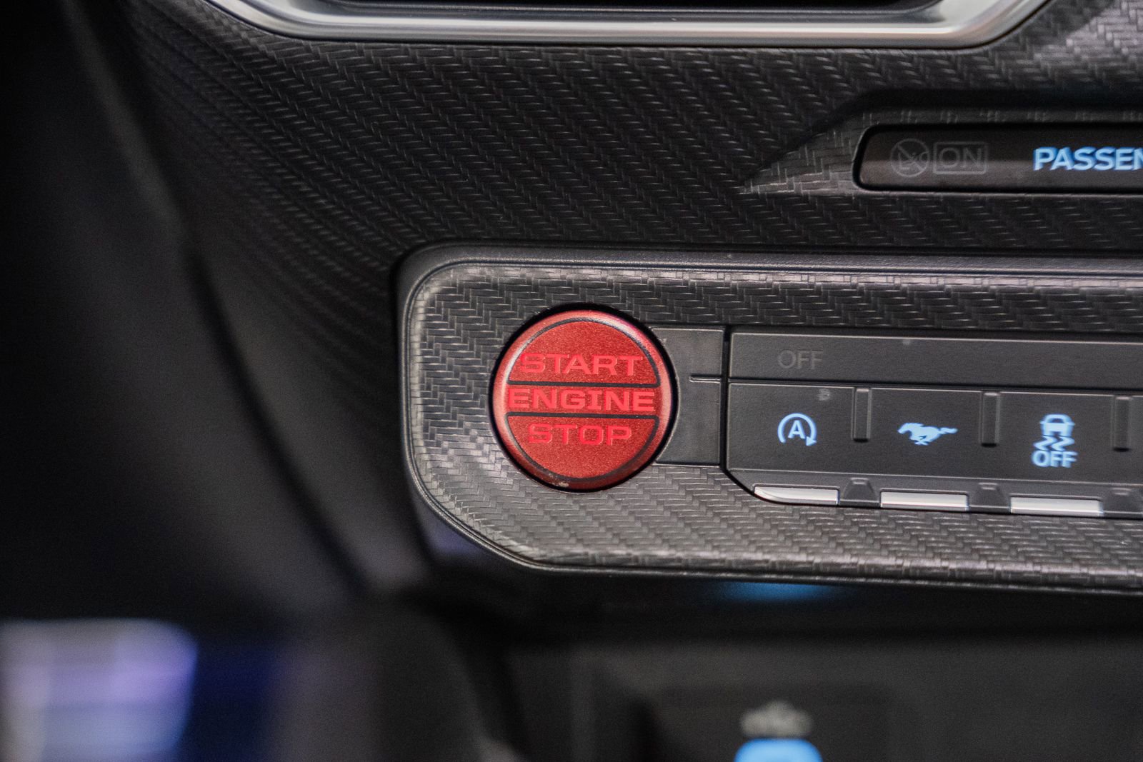 Certified 2025 Ford Mustang Premium w/ Wheel & Stripe Package image 30