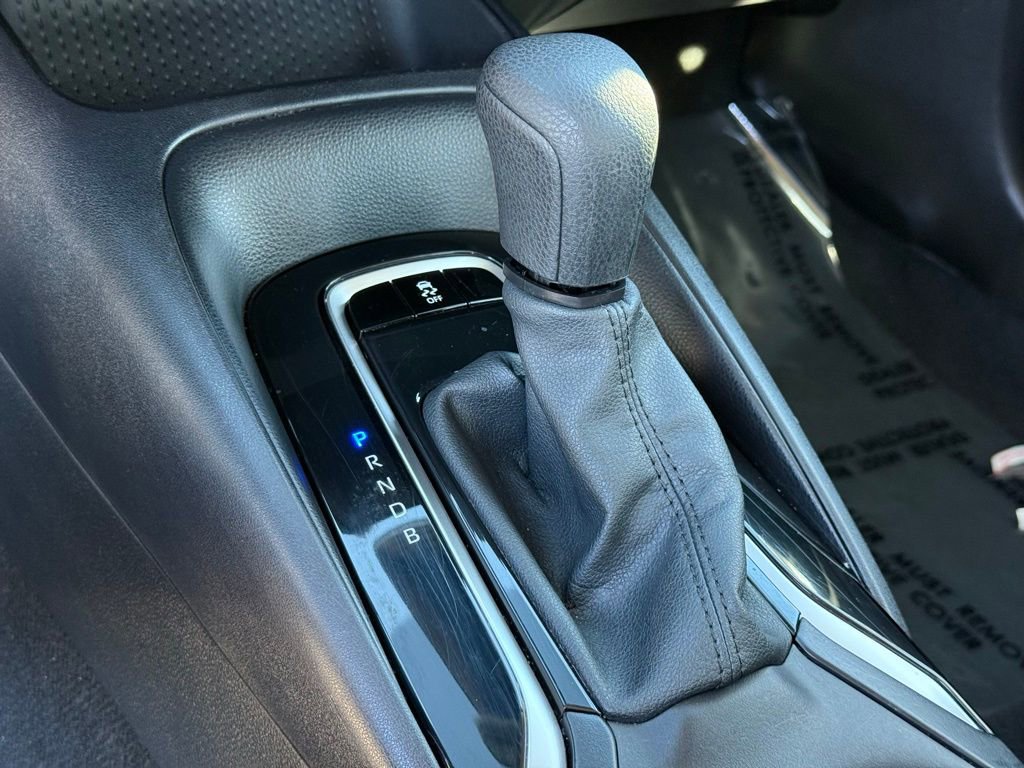 Used 2024 Toyota Corolla LE image 11