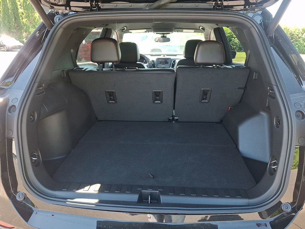 Used 2023 Chevrolet Equinox RS AWD/4WD image 26