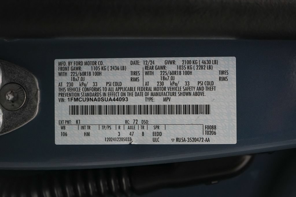 Certified 2025 Ford Escape ST-Line Select AWD/4WD image 23