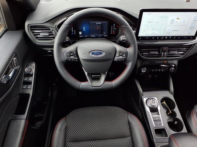 Certified 2024 Ford Escape ST-Line w/ Tech Pack #1 AWD/4WD image 6
